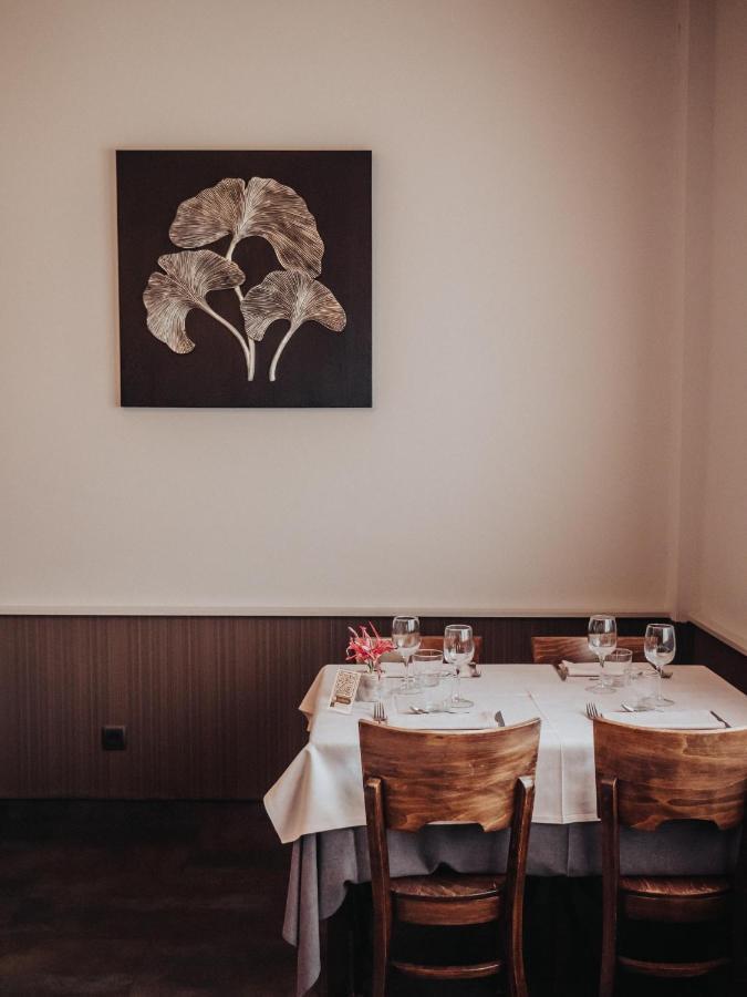 Hostal Les Fonts 카스테야르 데 누그 외부 사진