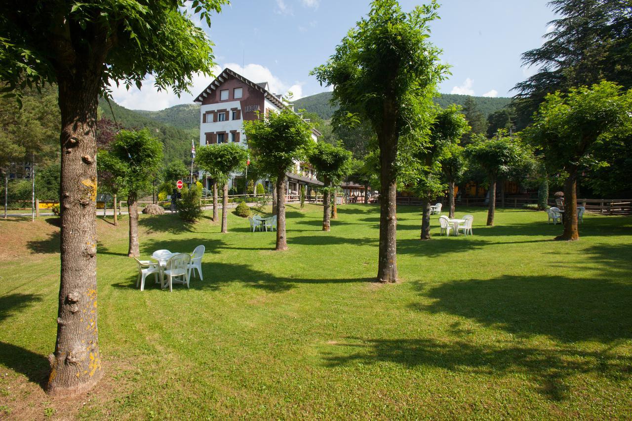 Hostal Les Fonts 카스테야르 데 누그 외부 사진